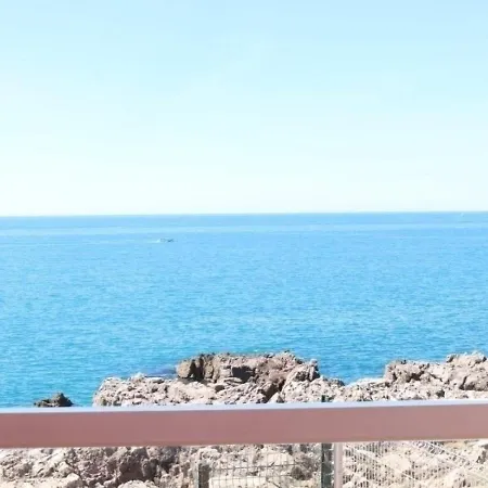 - 2 Pers, 26 M2, 1/0 1 * Sète