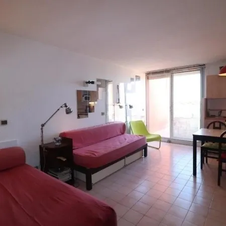 - 2 Pers, 26 M2, 1/0 1 Sète